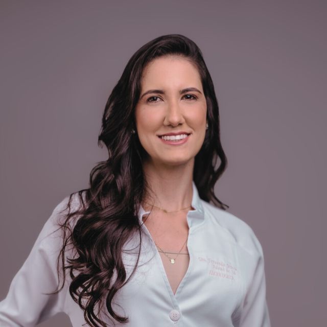 Fernanda Penza, Angiologista Rio de Janeiro