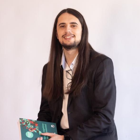 Matheus Mairink Paiano Corrêa, Psicólogo Curitiba