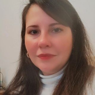 Ampliar imagem: Hanna Schaper L. Picinin, Médico clínico geral Santo André