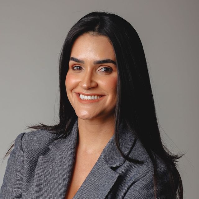 Gabriella  Veloso, Cardiologista Goiânia