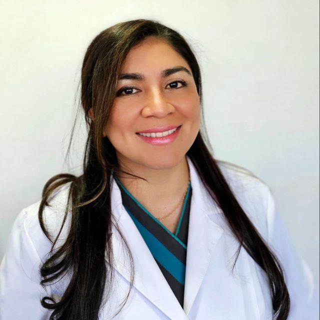 Maria Margarita Ponce Contreras, Pediatra Valdivia