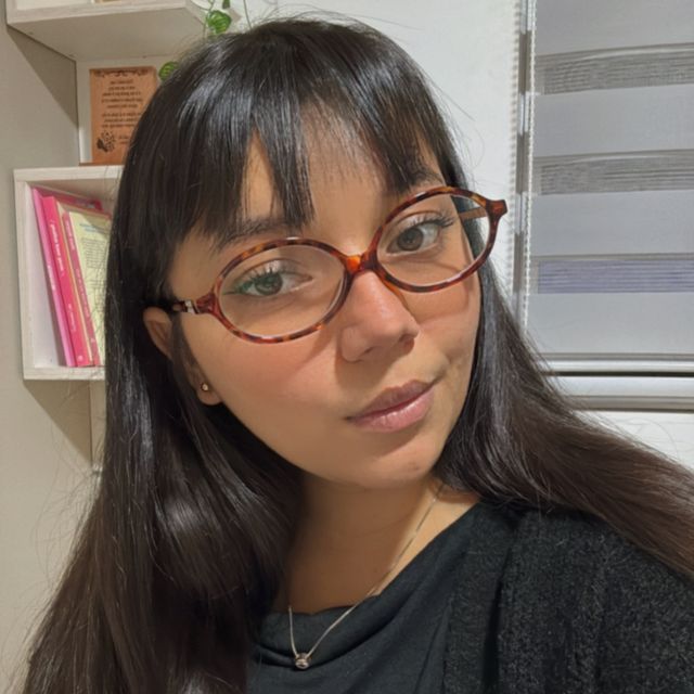 Camila E. Navarro Gómez, Psicólogo Arica