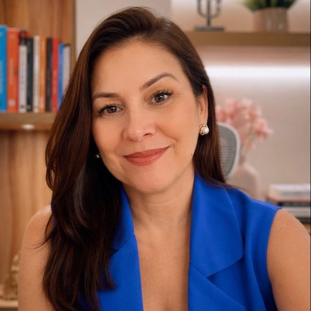 Gislaine Lobo, Psicólogo Curitiba