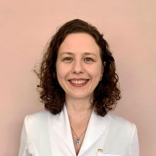 Dra. Andressa Rouiller Alczuk