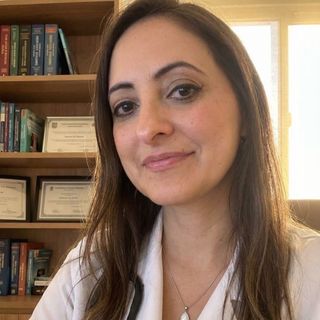 Dra. Ellaine Carvalho