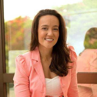 Ampliar imagem: Andréia Melchiors Wenzel, Otorrino Porto Alegre