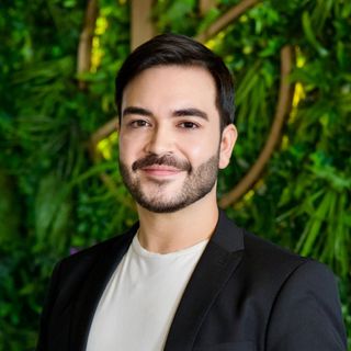 Acercar imagen: Camilo Antonio Corchuelo Sepúlveda, Médico estético Concepción