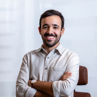 Dr. Guilherme Monteiro Constant