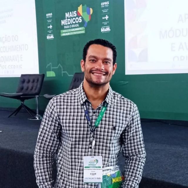 Kleiton Azevedo Vieira Dos Santos, Médico clínico geral Itaboraí