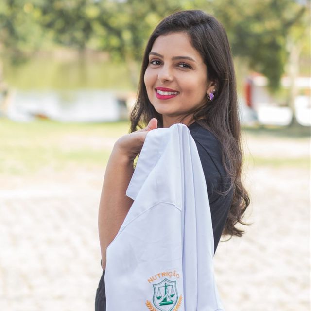 Camilla Setúbal , Nutricionista Rio Das Ostras