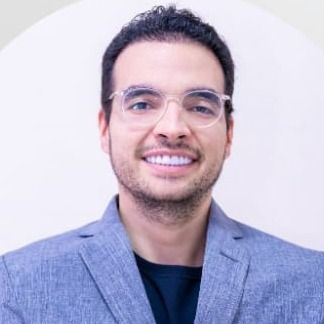 Carlos Eduardo  Benvindo, Ortopedista - Traumatologista São João Dos Patos