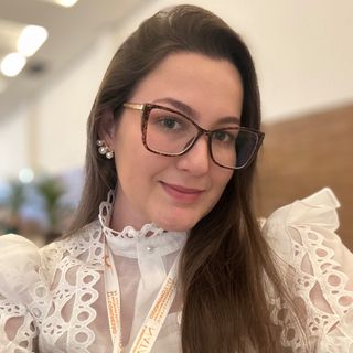 Dra. Raissa Monteiro Silva