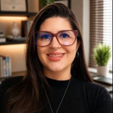 Shirley Emanuela Lima Castro  Ela, Psicólogo Guarulhos