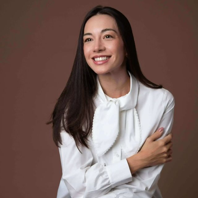 Yasmin Emi Enemu Mino, Otorrino Rio de Janeiro