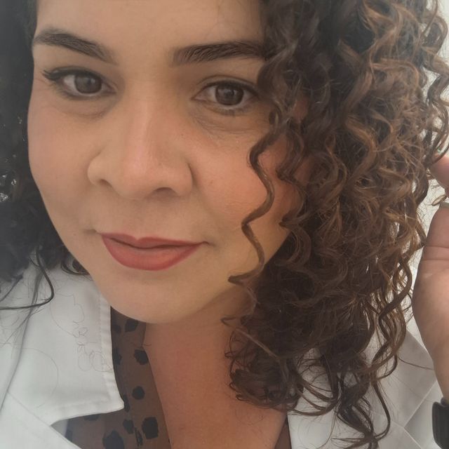 Carla Cardoso da Silva, Psicólogo Contagem