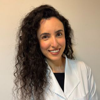 Ana Carolina Bio Ramos, Médico clínico geral Barueri