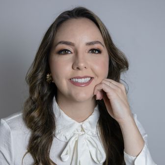 Fernanda Servidoni, Ginecologista Vitória