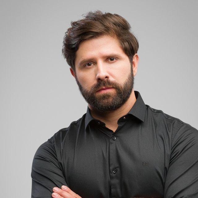 Júlio Portes, Médico clínico geral Itajaí