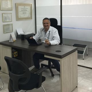 Dr. Luis Javier Villamil Fernandez