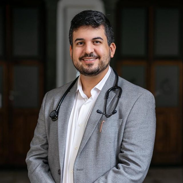 Lukas Luna Lucena, Geriatra Recife