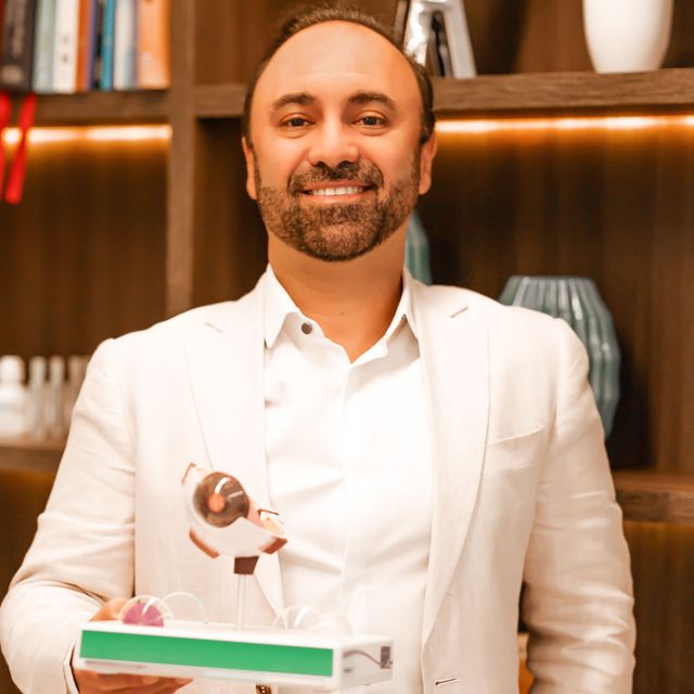 Alexandre Tannuri Faleiros, Oftalmologista São José dos Campos