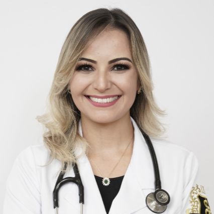 Anna Karoline, Médico clínico geral Paracatu