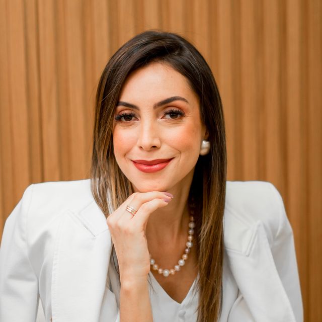 Carolina de Souza Salgado, Terapeuta complementar Campo Grande