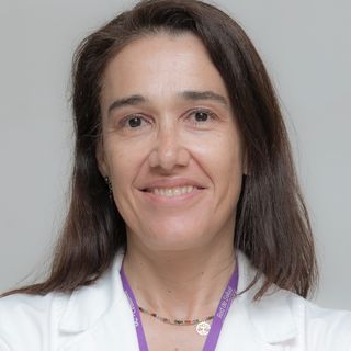 Acercar imagen: Gladys Moreno, Médico familiar Santiago