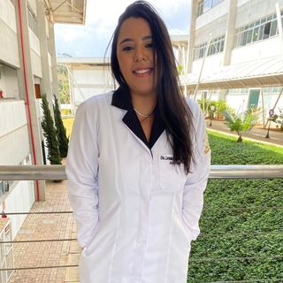 Ampliar imagem: Lorraine Medeiros Rodrigues, Médico clínico geral Rio de Janeiro