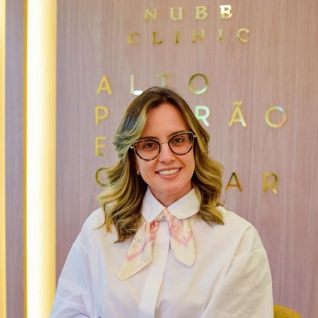 Monica  Pimentel, Mastologista Maceió