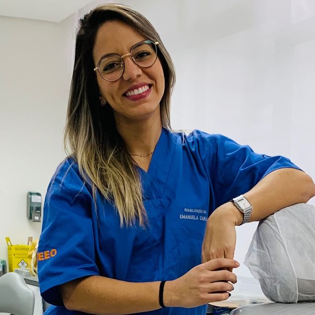 Emanuela Cabalini, Dentista Duque de Caxias