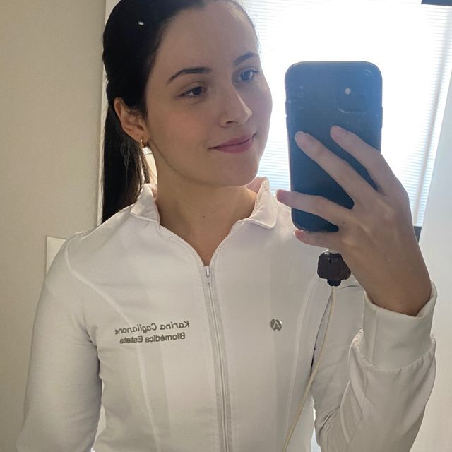Karina  Caglianone, Especialista em Biomedicina São Paulo