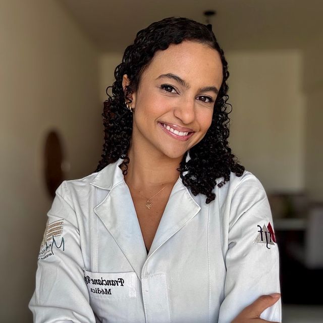  Franciane  Reis, Ginecologista Belo Horizonte