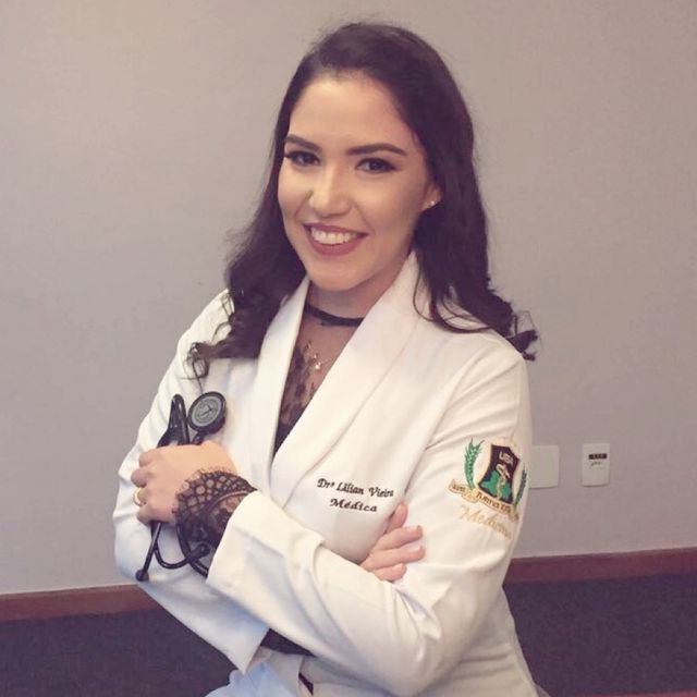 Lilian Vieira Leônidas, Médico clínico geral Manaus