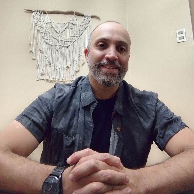 Daniel Eduardo Fernández Leiva, Psicólogo Quillota