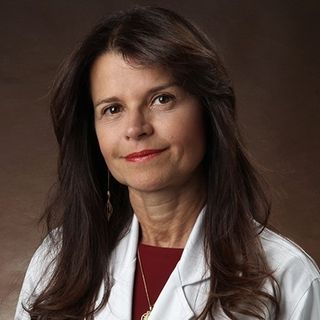 Ampliar imagem: Maria Letícia Cascelli De Azevedo Reis, Nefrologista Brasília