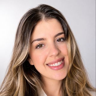 Ane Christine de Azevedo Salomão, Dentista Águas Claras