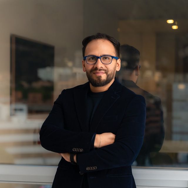 Diego Armando Lopez Mendez, Odontólogo Bogotá