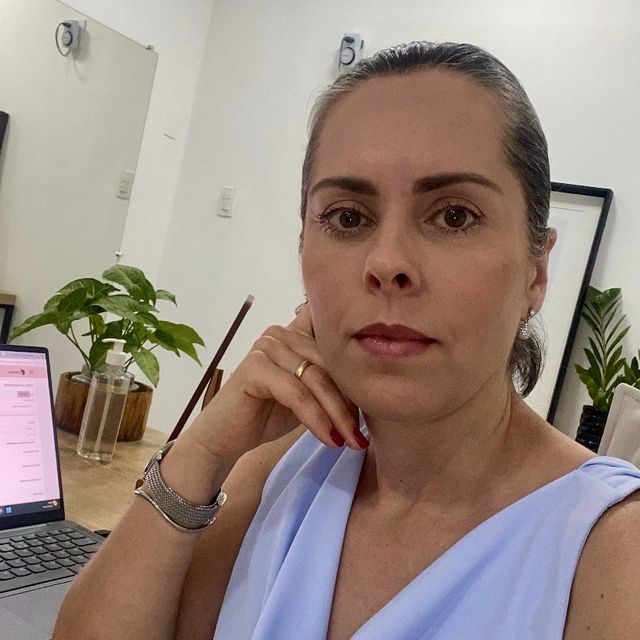 Carolina Queiroz, Nutricionista São Carlos