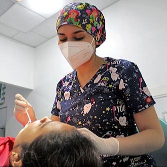 Estefany Espinoza, Dentista Cajamarca