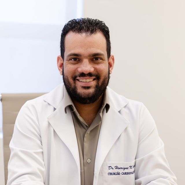 Henrique do Nascimento Borges, Cirurgião cardiovascular Santo André