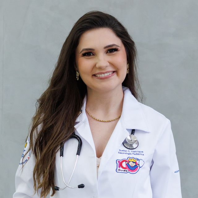 Suelen  Henrique, Neurologista pediátrico Ponta Grossa