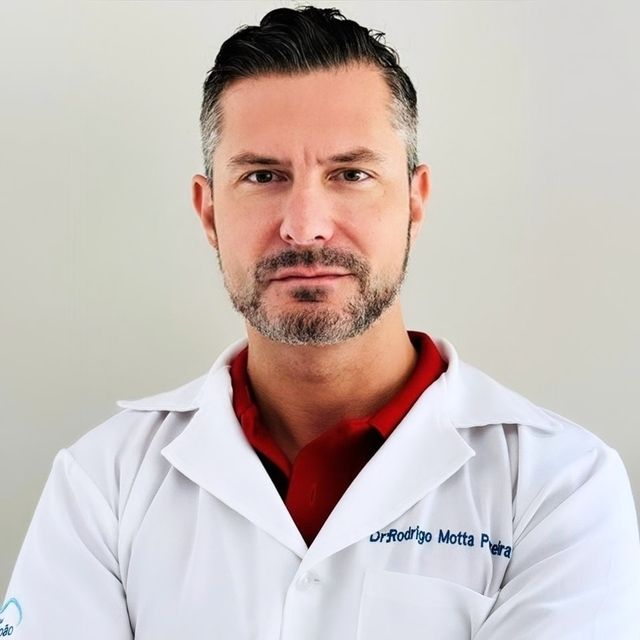 Rodrigo Motta Pereira, Nefrologista Canoas