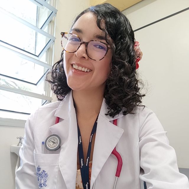 Laura Galindo  Rozo, Nefrólogo Yopal