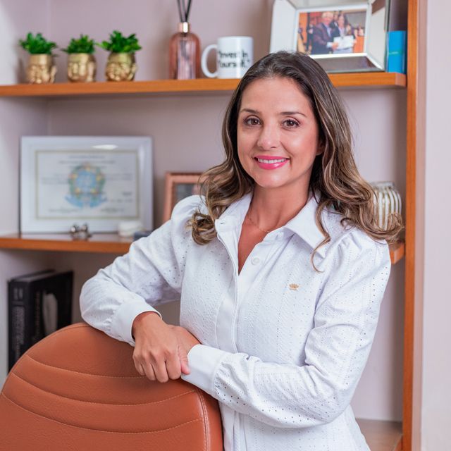 Florisa Almeida, Dentista Vila Velha