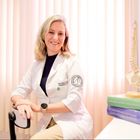 Dra. Aline Almeida Moreira