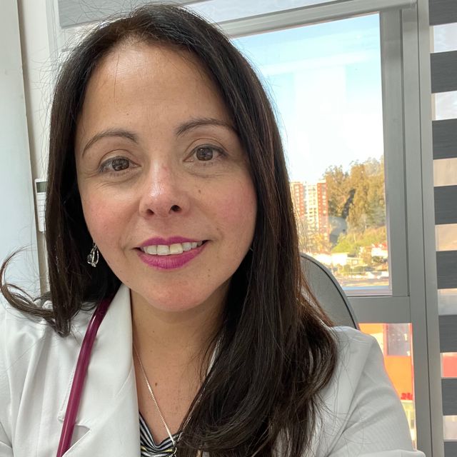 Cecilia Hidalgo Melo, Médico broncopulmonar Concepción
