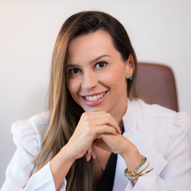 Roberta Loureiro Villarejo, Dermatologista Rio de Janeiro