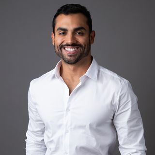 Ampliar imagem: Leonardo Vilaça, Infectologista Rio de Janeiro