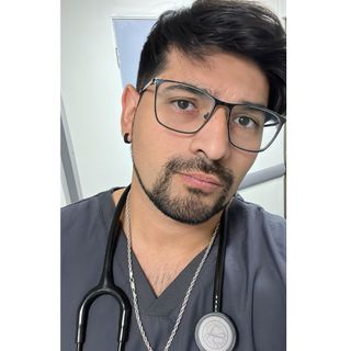 Acercar imagen: Francisco Antonio Lemus Araya, Médico general Copiapó